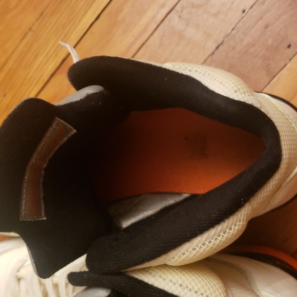 Men Jordans - Picture 4 of 7